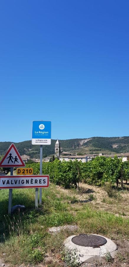 Lou Camillou Valvigneres